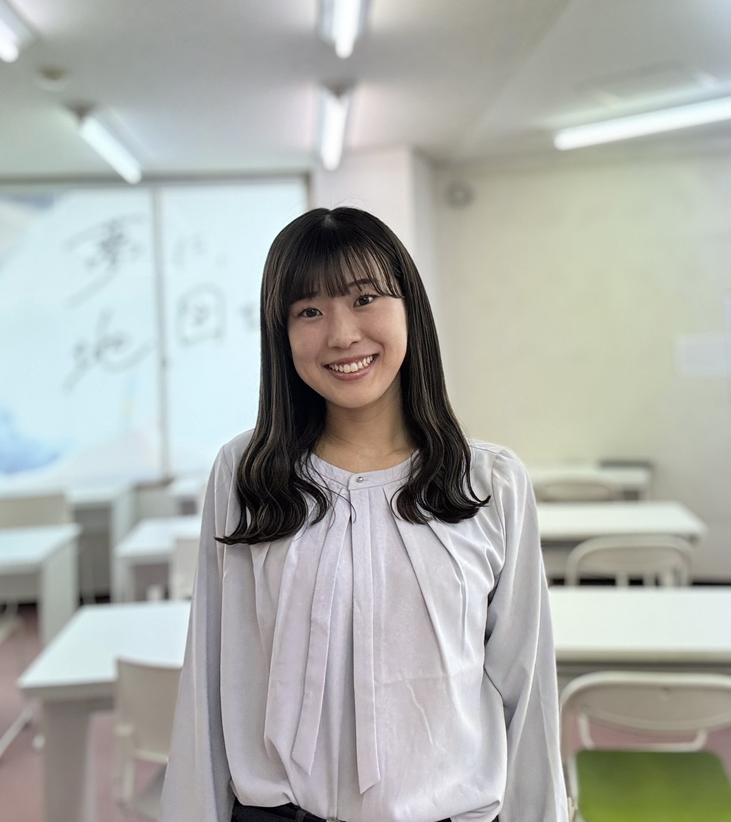 三間歩未（みつま あゆみ）