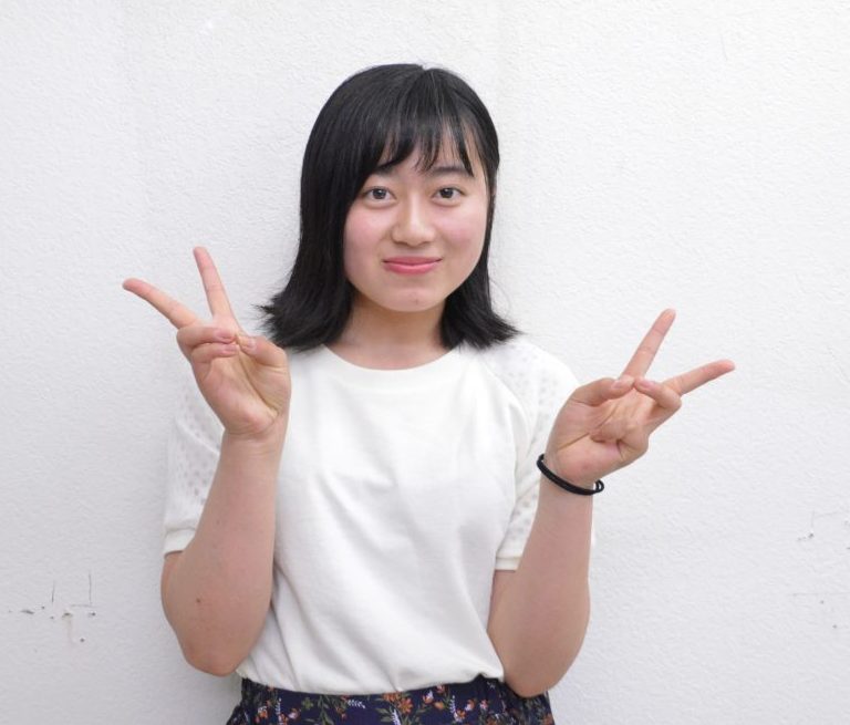 璃子さん
